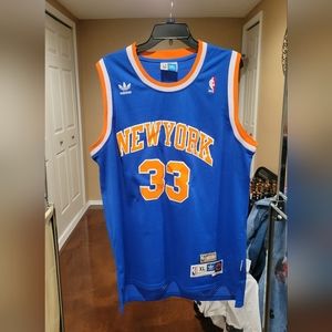 Patrick Ewing Jersey - Size XL
